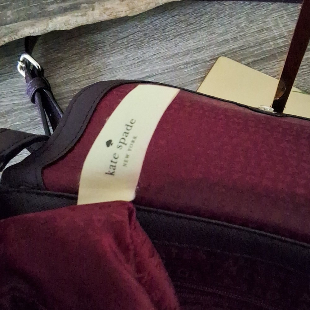 Kate Spade Crossbody - Picture 7 of 13